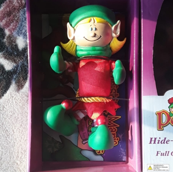 Christina Marie Elf Fun Pop-In-Kins Hide and Seek Family Fun Color Mini Book - Picture 3 of 5
